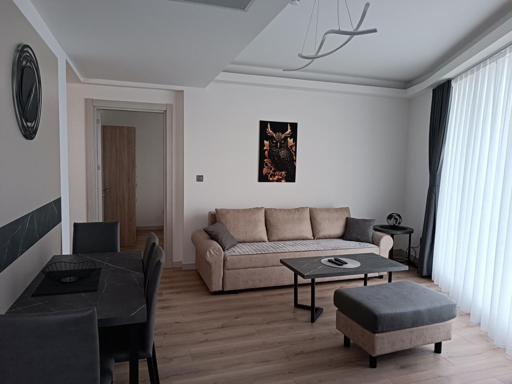 19Th & 18Th Floor Secure Apartments With Pool & Fitness & Parking Included In Price Skopje Esterno foto
